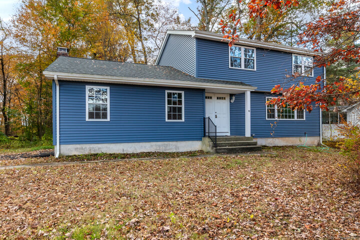 Property Photo:  42 Middle Road  CT 06029