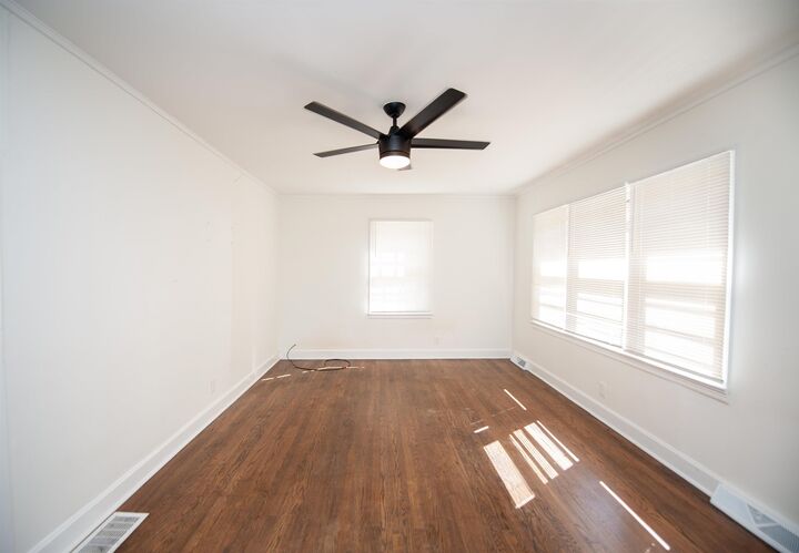Property Photo:  817 Magness Drive  SC 29303
