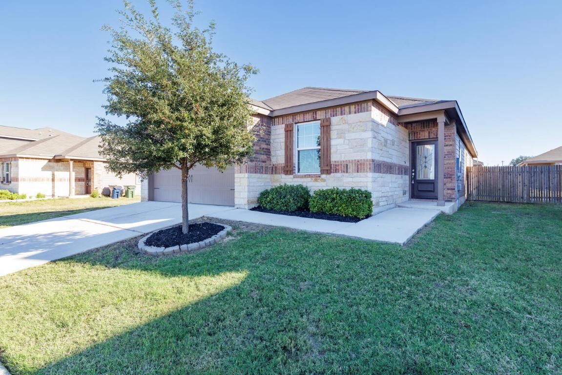 Property Photo: 331 Liberty Meadows Drive TX 78642