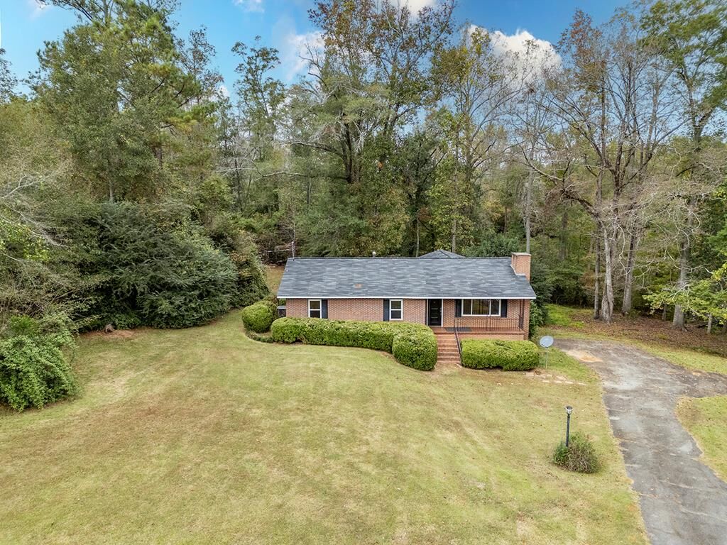 Property Photo:  173 West Lake Drive  GA 39842 