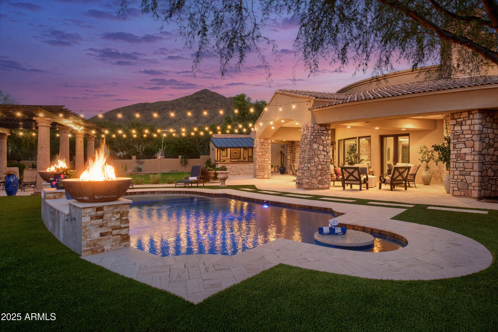 Property Photo:  5694 E Canyon Ridge North Drive  AZ 85331