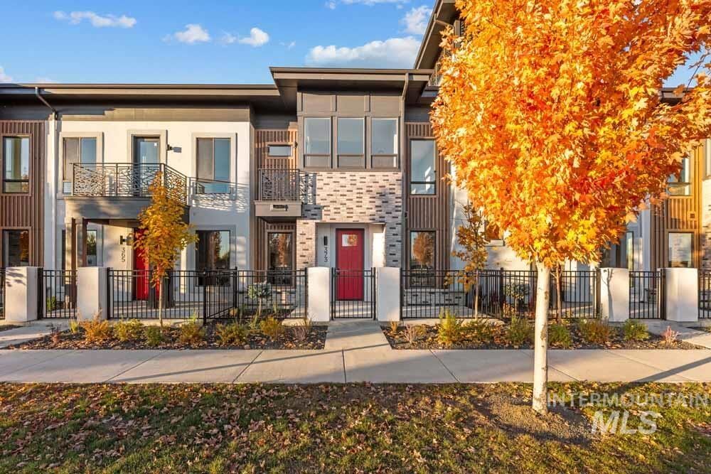 Property Photo: 373 E Lombard Ln The Dayton ID 83616