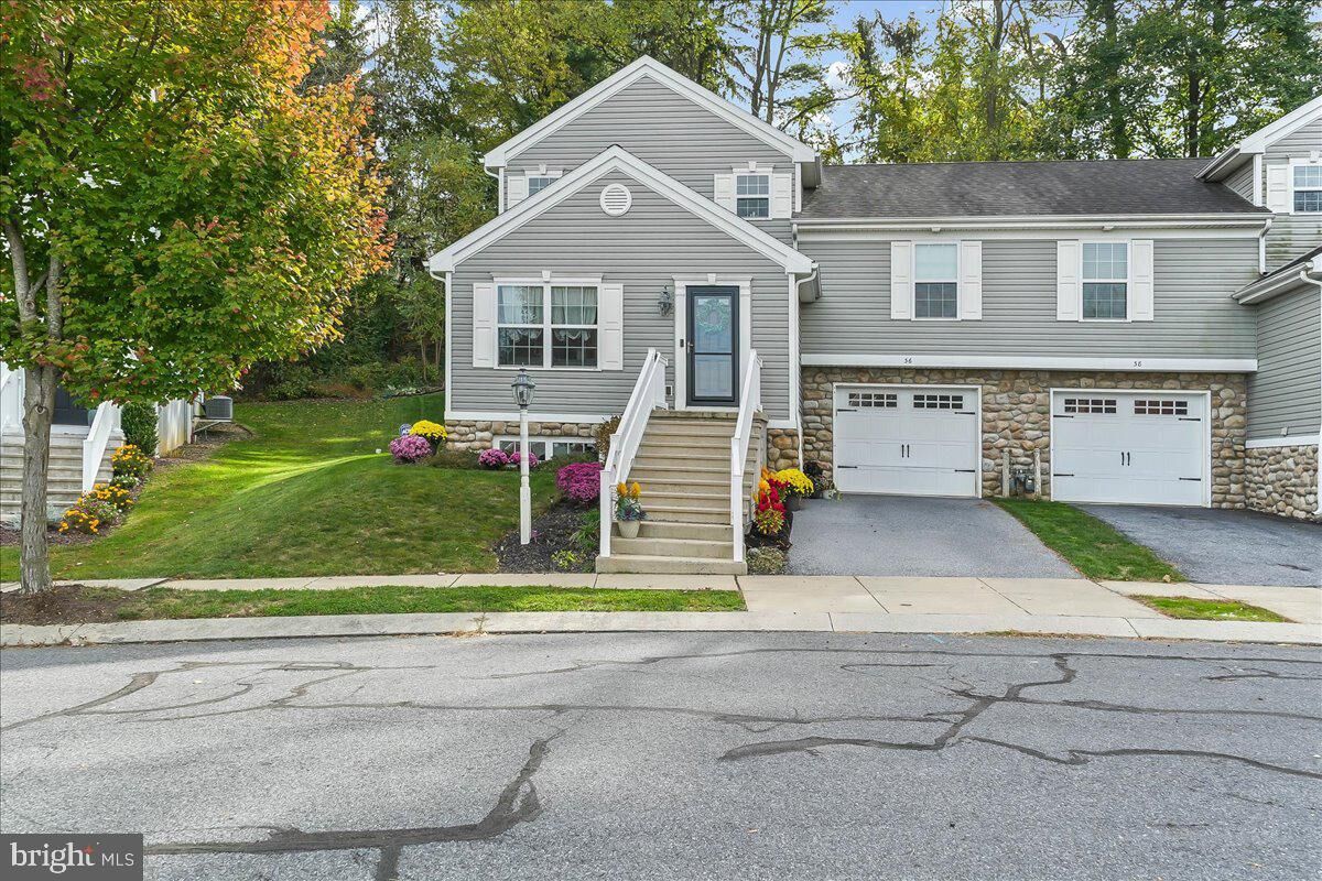 Property Photo:  36 Myers Crossing  PA 17602 