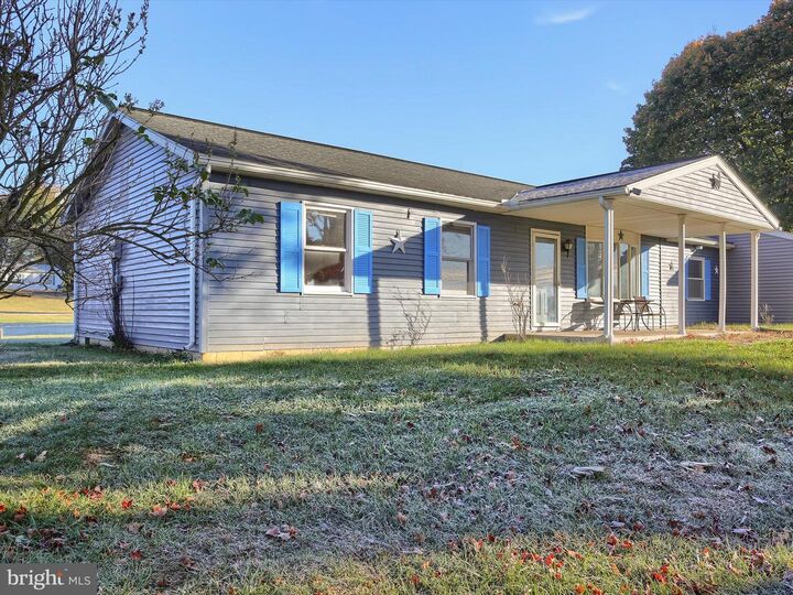 Property Photo:  151 Oak Flat Road Road  PA 17241