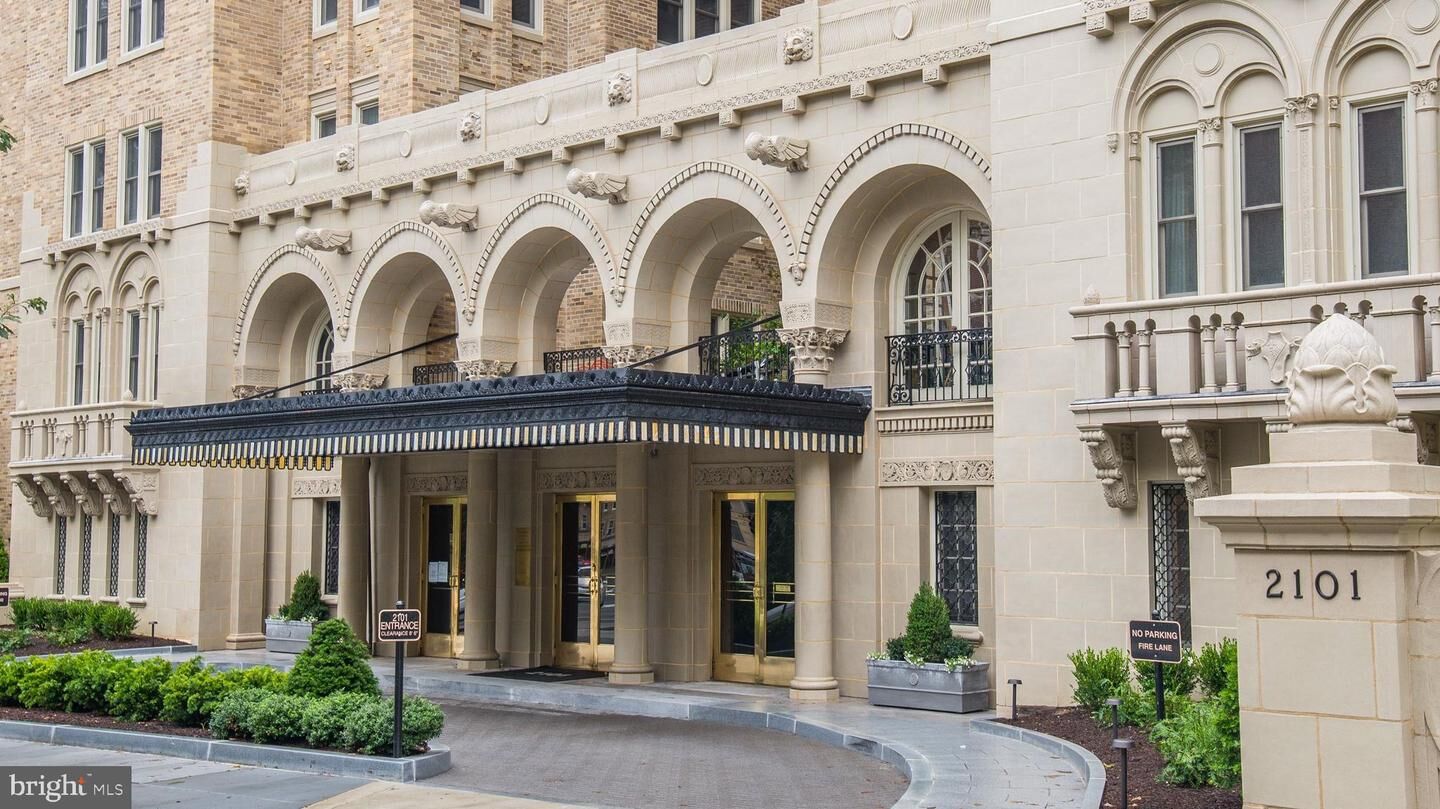 Property Photo:  2101 Connecticut Avenue NW 53  DC 20008