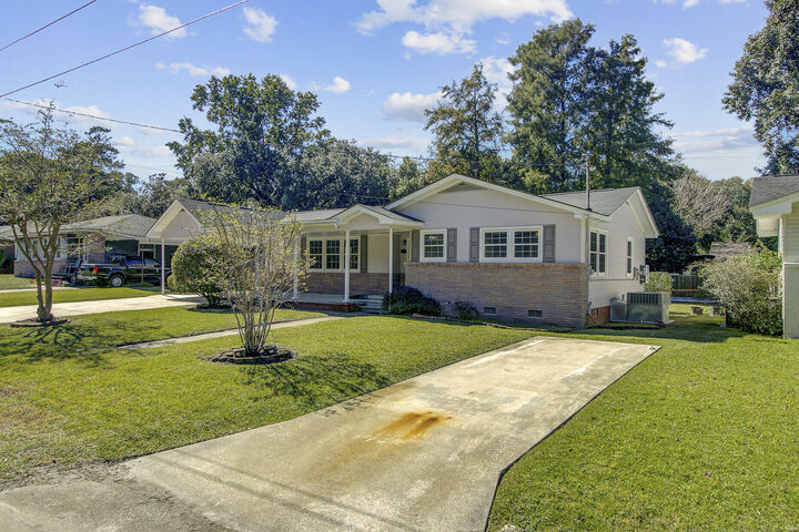 Property Photo:  5069 Draper Street  SC 29405