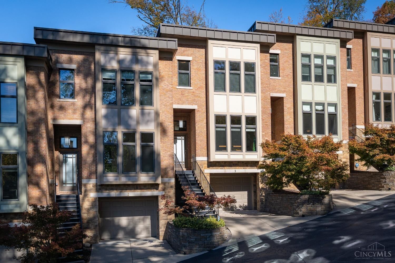 Property Photo: 752 Delta Avenue OH 45226