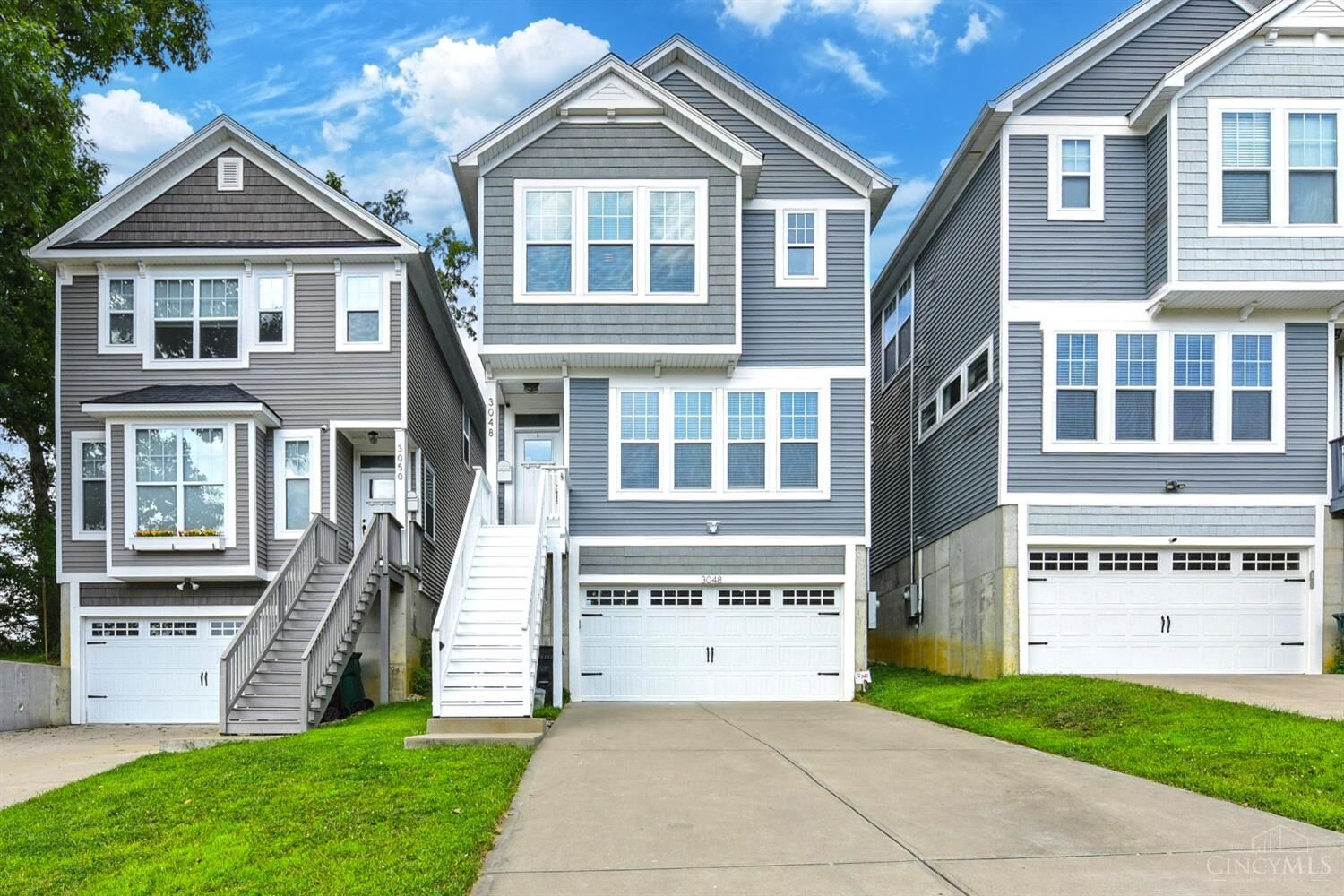 Property Photo:  3048 Lavinia Avenue  OH 45208