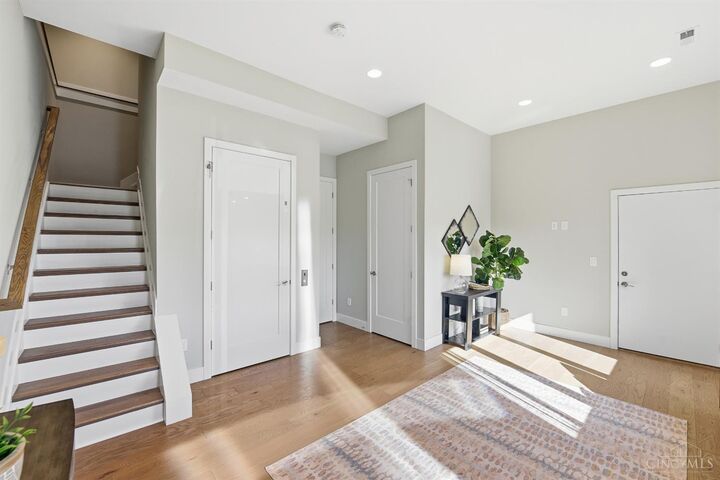 Property Photo:  2636 Riverside Drive  OH 45202