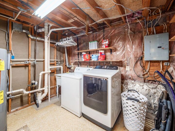 Property Photo:  5376 Davidson Road  OH 43026 