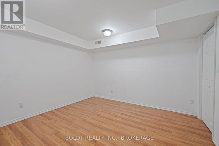 Property Photo:  34 Fitzgerald Street East  ON L2R 0A4 
