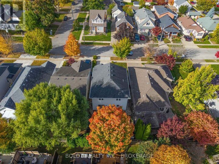 Property Photo: 34 Fitzgerald Street East ON L2R 0A4