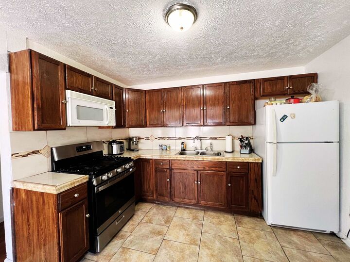 Property Photo:  806 3rd Ave  KS 67801 