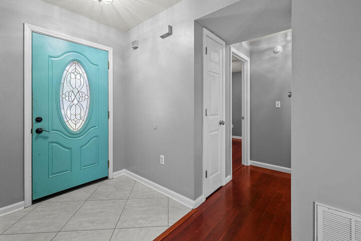 Property Photo:  147 Nicole Lane  FL 32539 