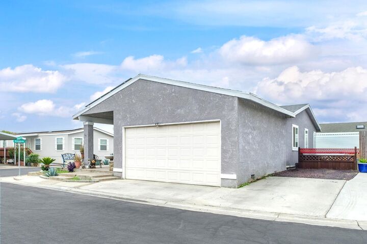 Property Photo:  2575 S Willow Avenue 44  CA 93725