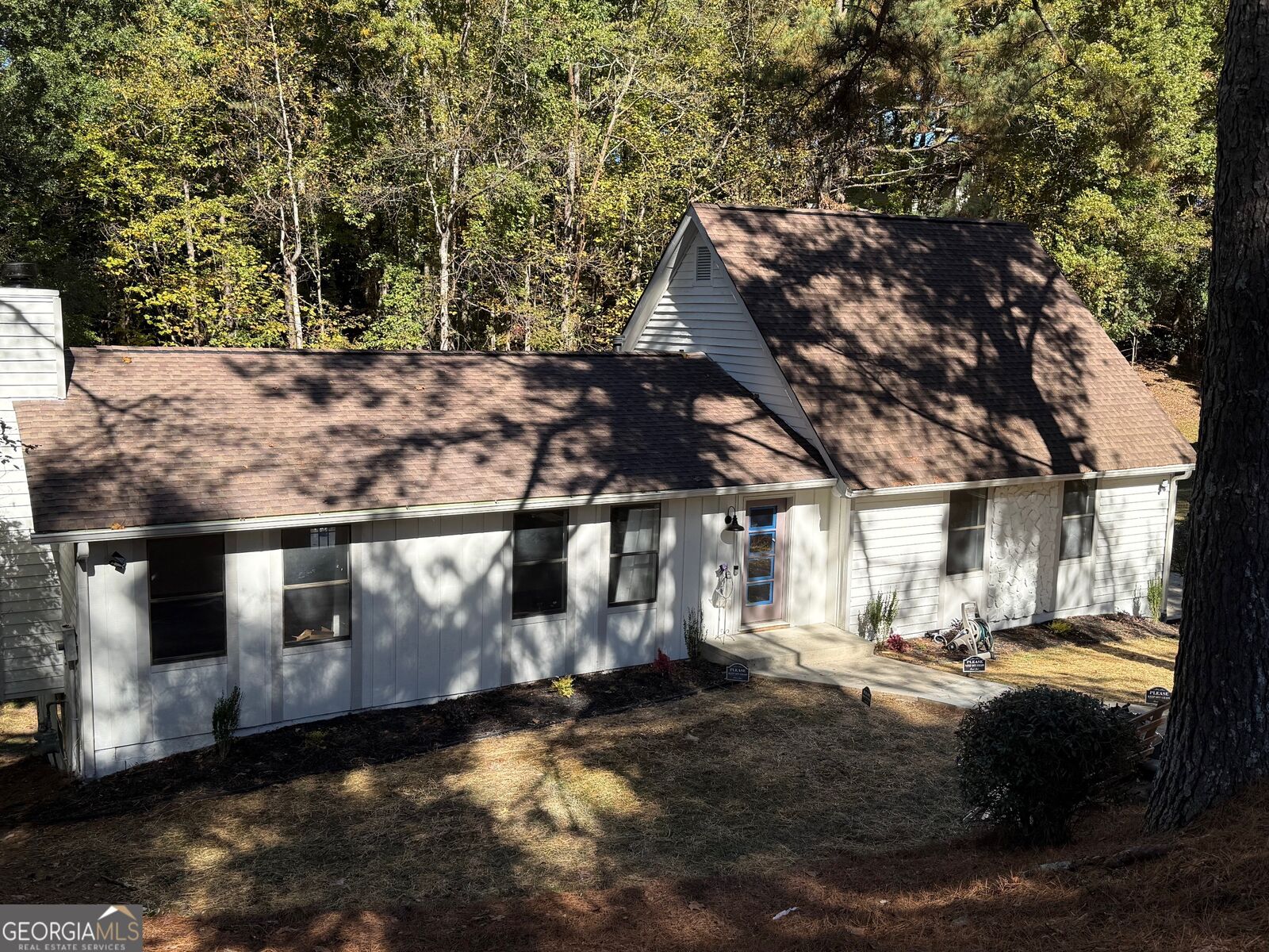 Property Photo: 115 Ansley Court GA 30076