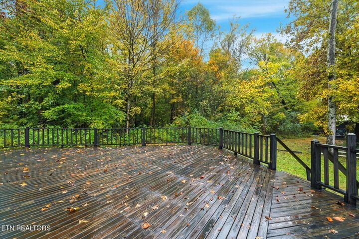 Property Photo:  2133 Highway 30  TN 37303