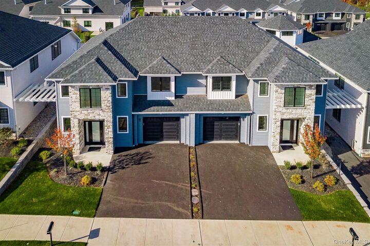 Property Photo:  16 Silverwood Circle  NY 10901 