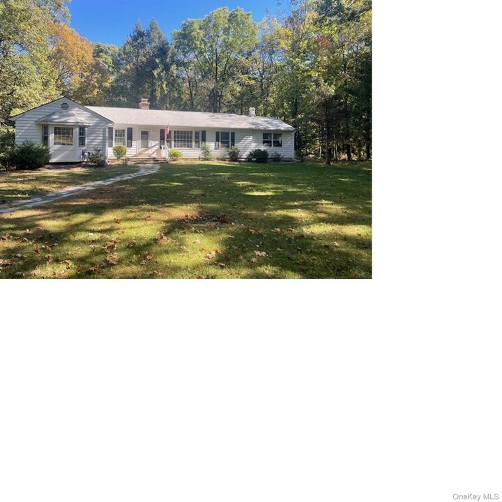 49 Wildwood Drive  Poughkeepsie NY 12603 photo