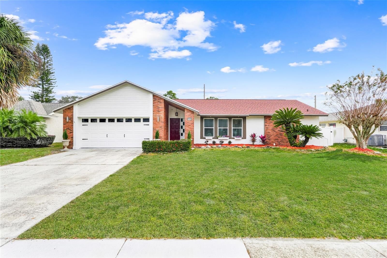 Property Photo:  8743 Alegre Circle  FL 32836 