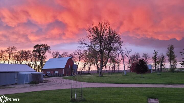 Property Photo: 1045 Rake Avenue IA 50421