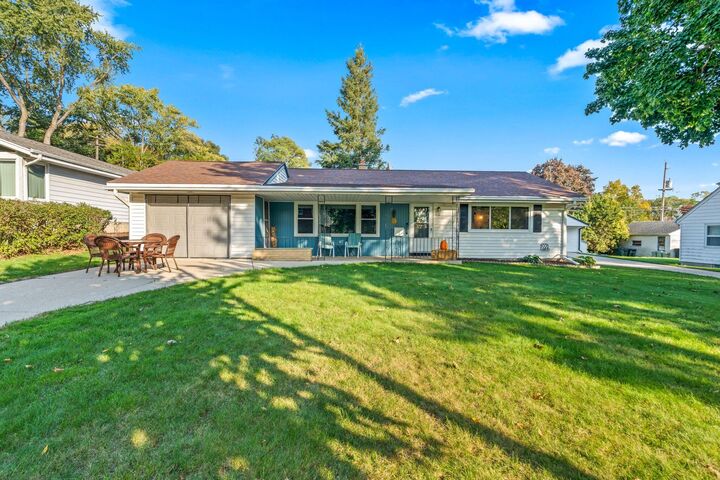 242 N 116th St  Wauwatosa WI 53226 photo