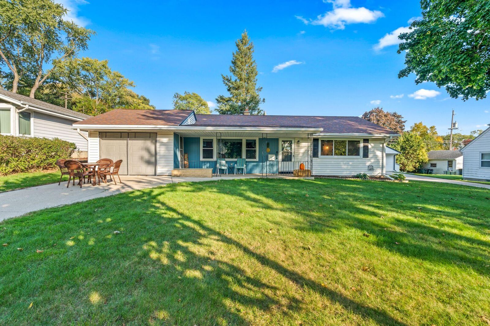 Property Photo: 242 N 116th St WI 53226