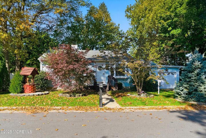 Property Photo:  308 Seaman Avenue  NJ 08722 