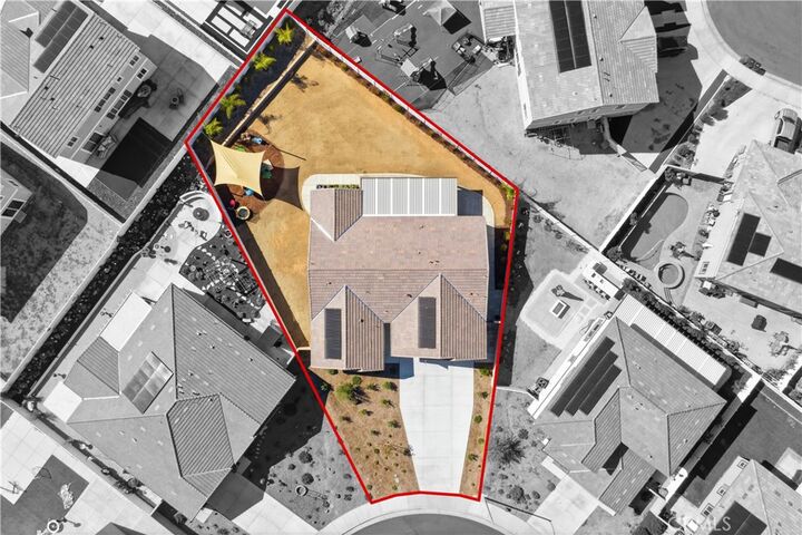 Property Photo:  36303 Beacon Light  CA 92595