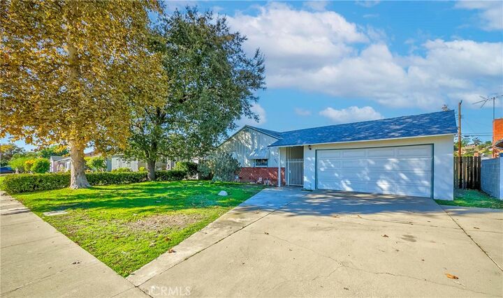 Property Photo: 989 Ashport Street CA 91768