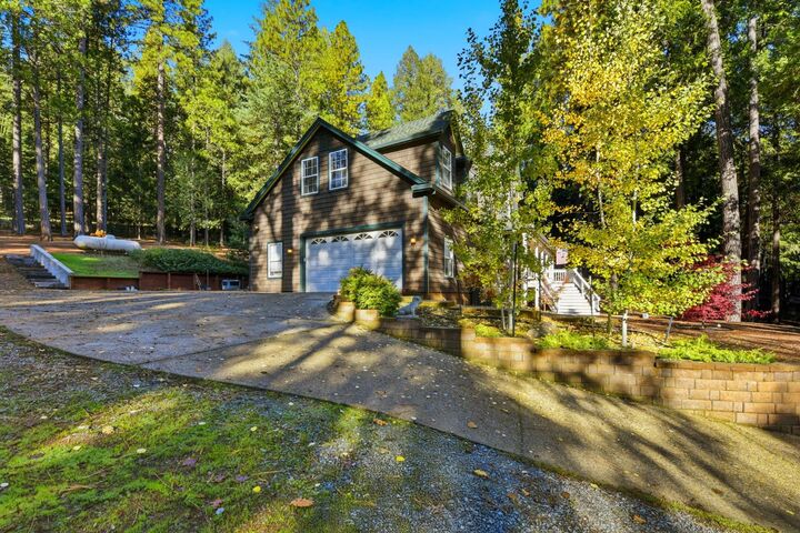 2750 Kingfisher Lane  Camino CA 95709 photo