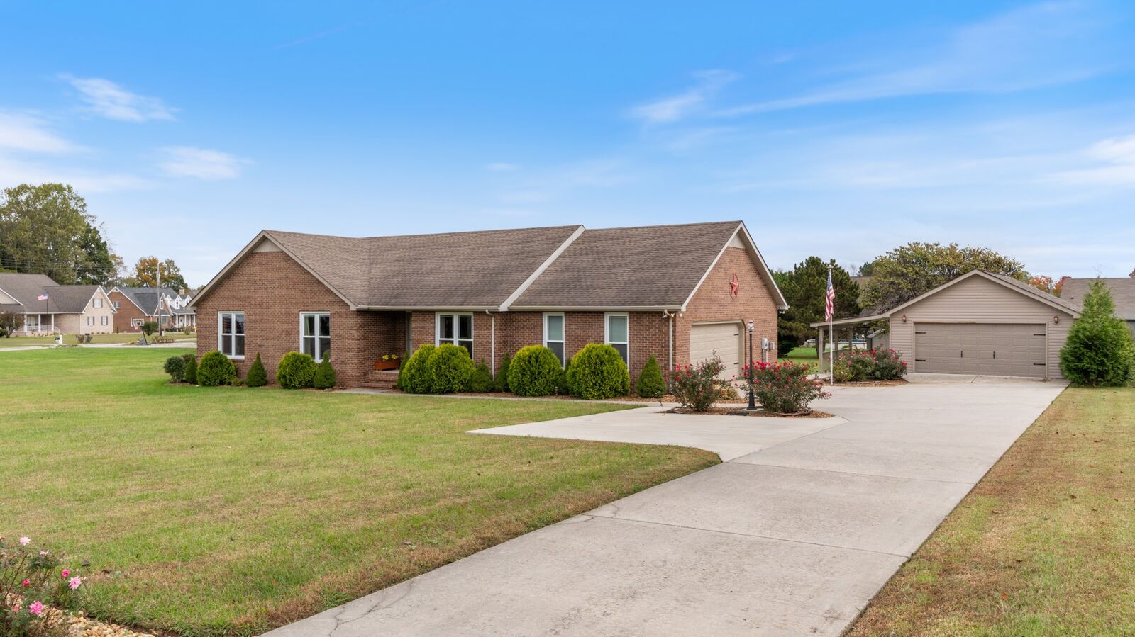 Property Photo:  76 Waters Edge Dr  TN 37330 