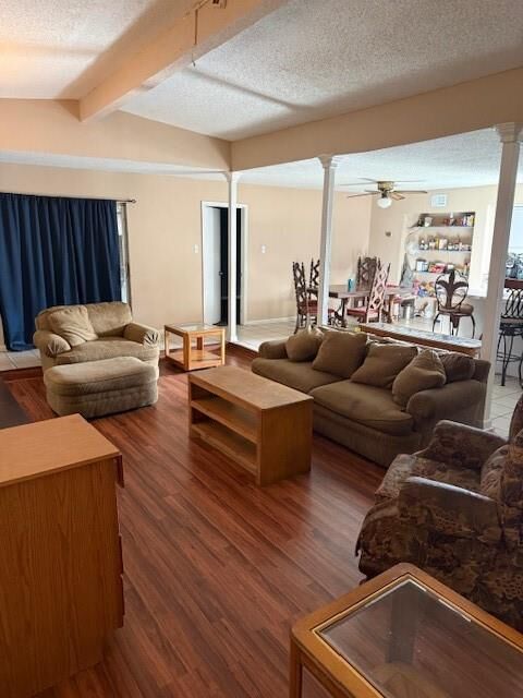 Property Photo: 105 Mu Street LA 70037