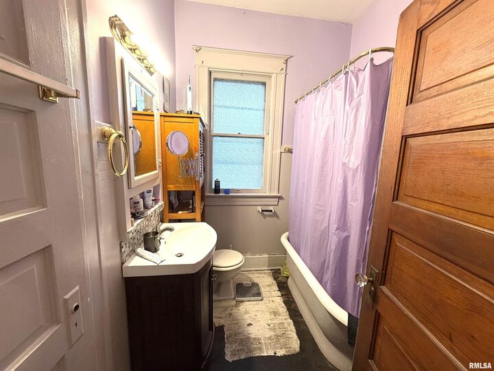 Property Photo:  523 W 4th Street  IL 62801 