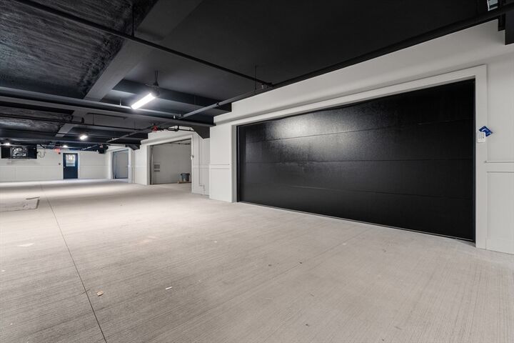 Property Photo:  956 Walnut Street 6  MA 02461 