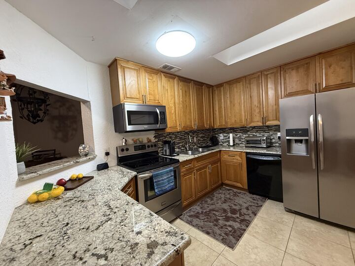 Property Photo: 242 Par Drive FL 33411