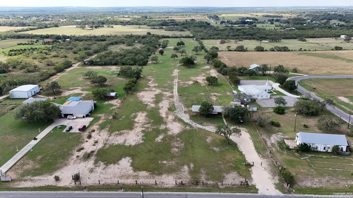 Property Photo:  14646 E Lupon  TX 78152 