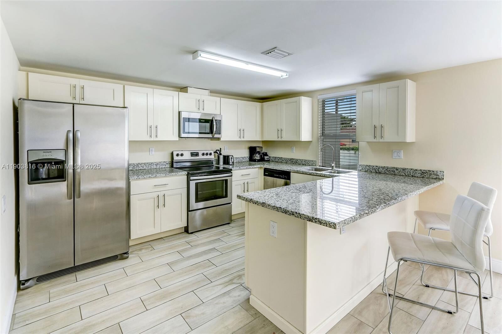 Property Photo:  1620 NE 110th St 2B  FL 33161 