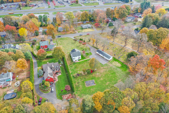 Property Photo:  1152 Worthington Ridge  CT 06037