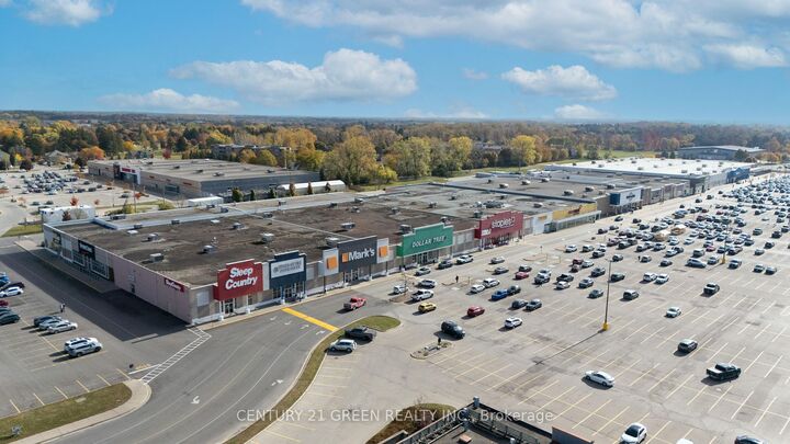 Property Photo: 126 Carlyle Drive ON N5V 3T1