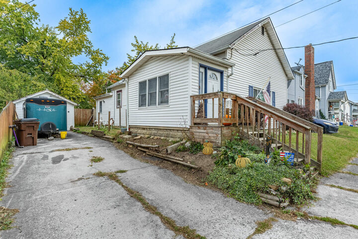 Property Photo:  12850 N High Street  OH 43153 