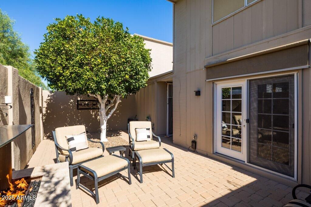 Property Photo:  1252 E Medlock Drive  AZ 85014 