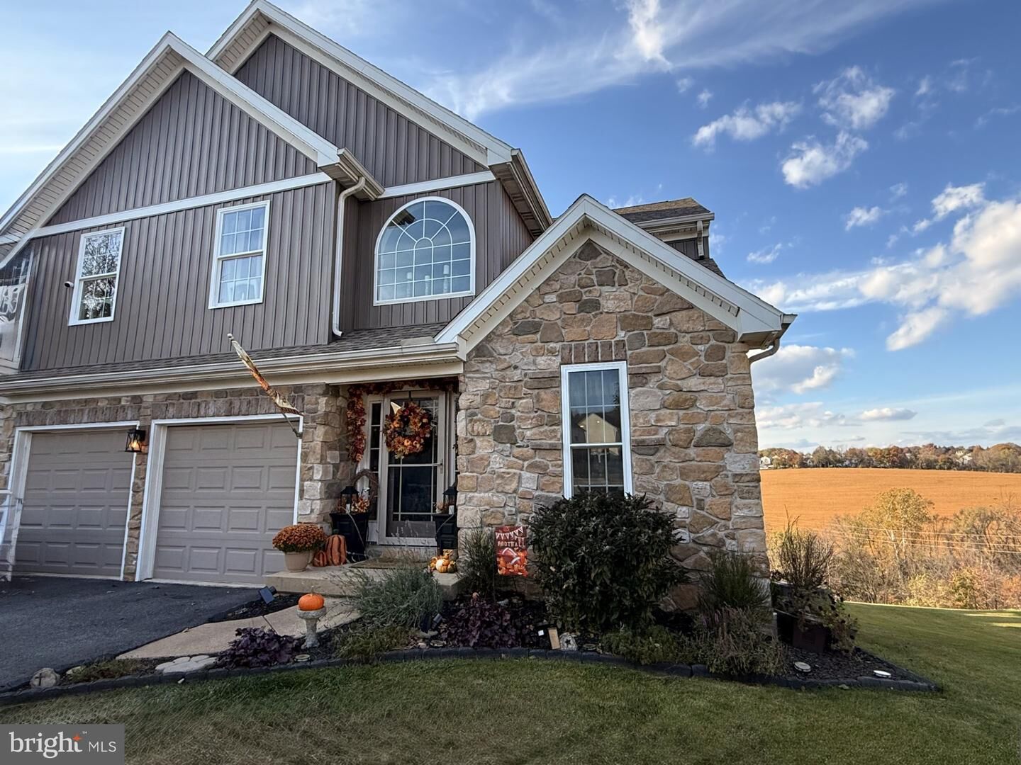 Property Photo:  495 Thomas Armor Drive  PA 17366 