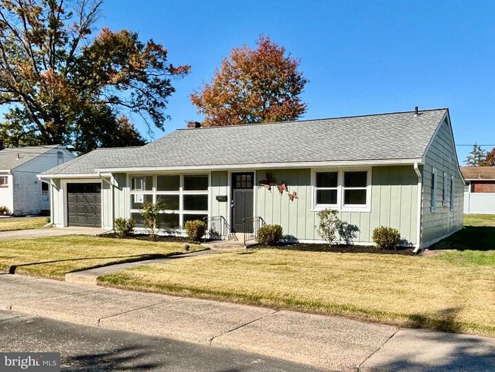 Property Photo: 941 W Mill Street PA 18951