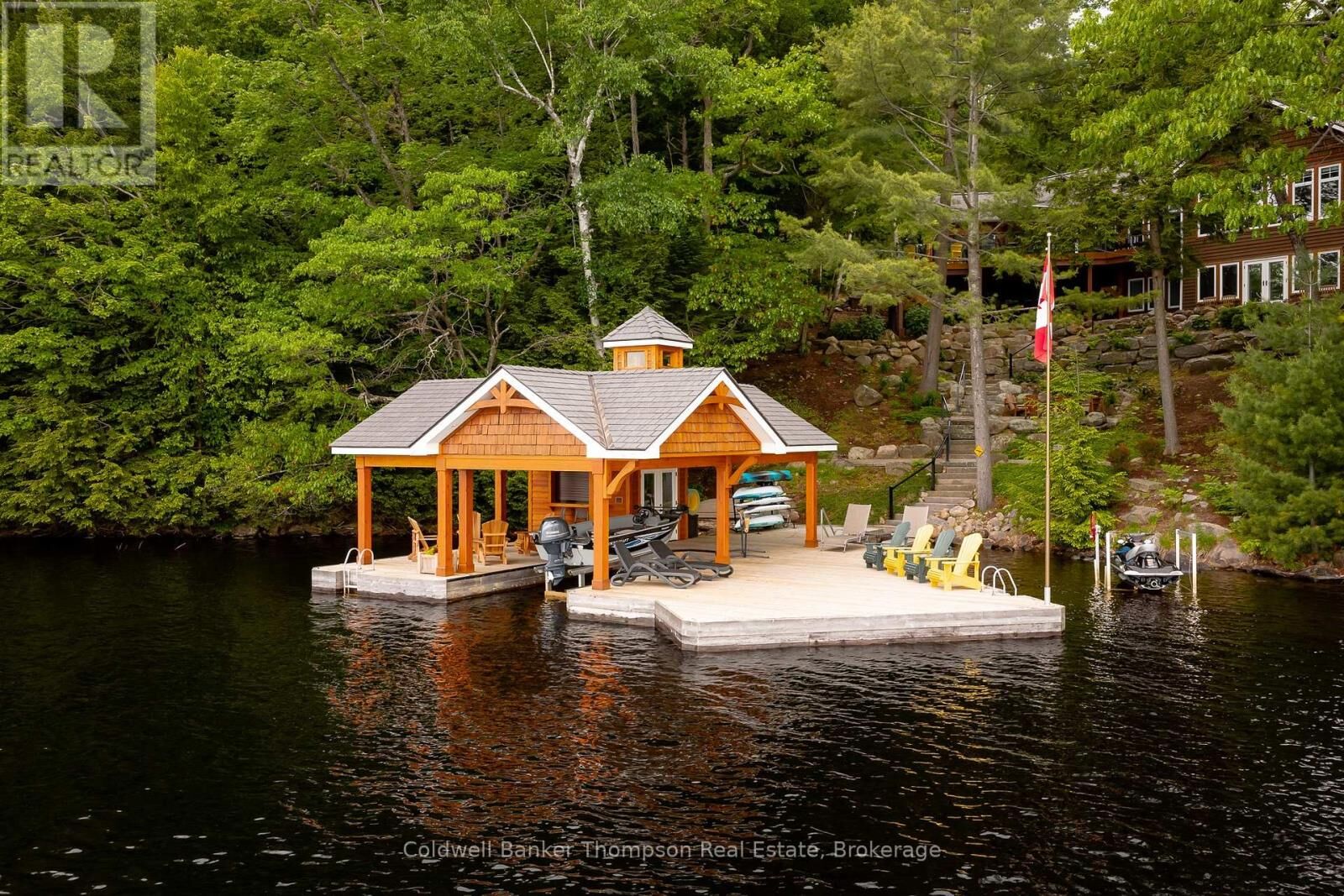 Property Photo:  707 Evergreen Trail  ON P1H 2L5 