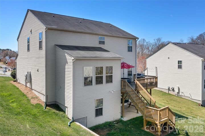 Property Photo:  7217 Kenyon Drive  NC 28037 