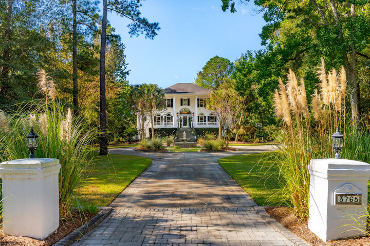 Property Photo:  3765 Colonel Vanderhorst Circle  SC 29466 