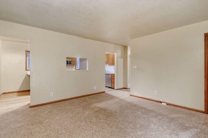 Property Photo:  2850 Parlin Drive  OH 43123 