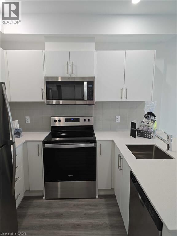 Property Photo:  1000 Lackner Place 608  ON N2A 0L9