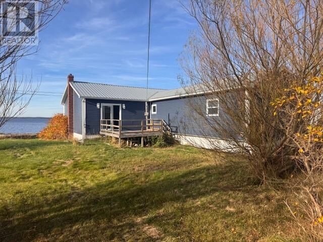 Photo de la propriété:  93 Main Street  NL A0G 3G0